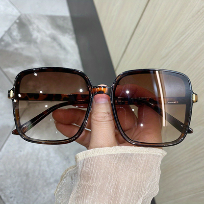 STYLISH & CLASSIC OVERSIZED SQUARE SUNGLASSES