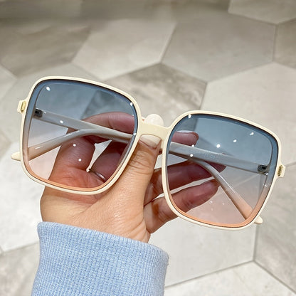 STYLISH & CLASSIC OVERSIZED SQUARE SUNGLASSES