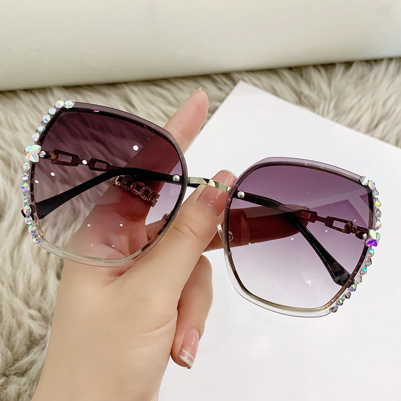 RHINESTONE DECOR RIMLESS FASHION SUNGLASSES