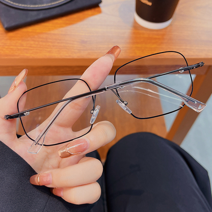 ULTRALEICHTE ANTI-BLAULICHT-LESEBRILLE MIT GROSSEM METALLRAHMEN