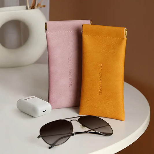 PORTABLE TRAVEL EYEGLASS BOX